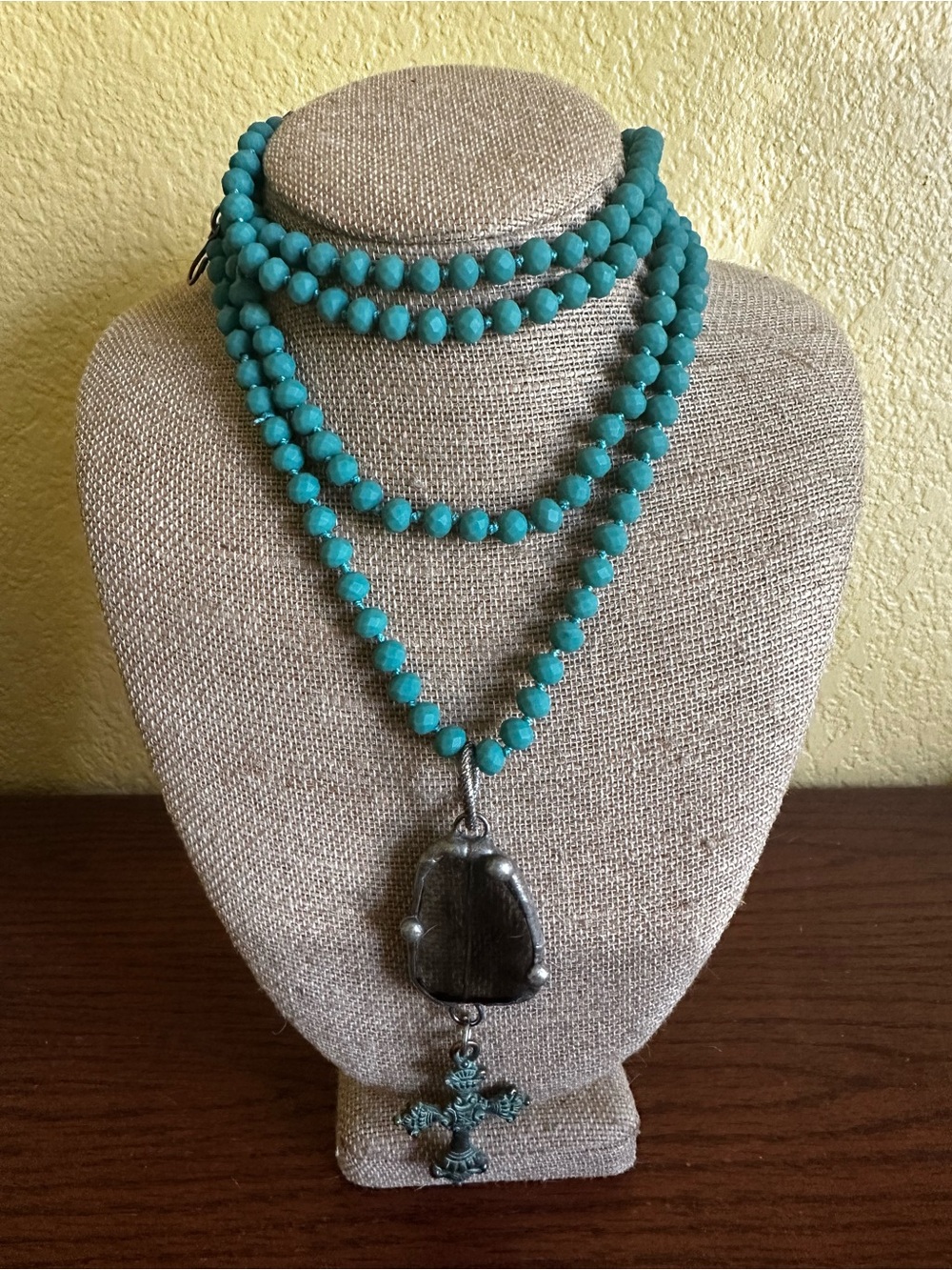 Turquoise Bead Layered Necklace with Cross Pendant - Women Jewelry